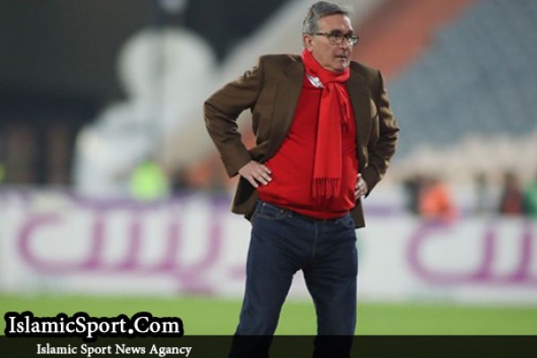 برانکو: نامه عدم قهرمانی پرسپولیس را بنویسید/ ما را احمق فرض کرده‌اید؟!