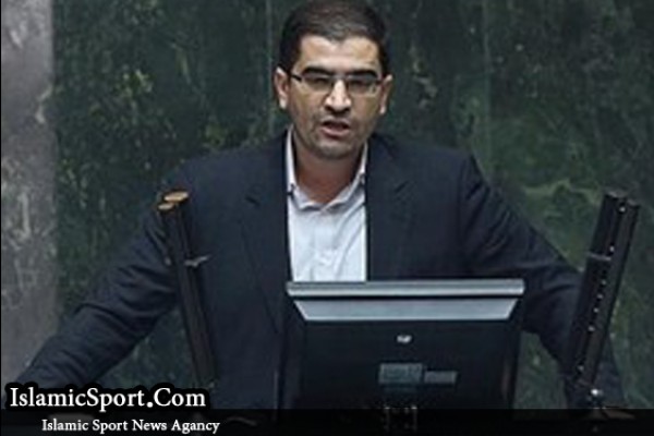 تمام فدراسیون‌های ورزشی مشمول قانون منع به کارگیری بازنشستگان می‌شوند/هیچ استثنایی وجود ندارد 