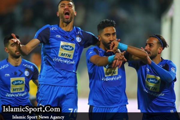پرسپولیس ۱ و استقلال ۴ پله صعود کردند