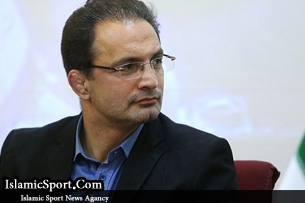 خادم: کشتی ضرورتی ندارد که من بخواهم ورود کنم/ پرسپولیس و استقلال 50 میلیون هوادار دارند