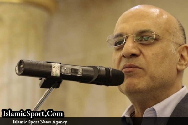 فتحی: برای انعقاد قرارداد با جپاروف مشکلی وجود ندارد/ در حال مذاکره با چند مهاجم طراز اول هستیم
