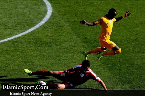 استرالیا 3-0 فلسطین/ کانگوروها با بازی هوایی 3 امتیاز را به جیب زدند 