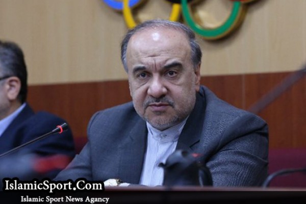سلطانی‌فر: این تیم ملی فوتبال شایسته قهرمانی در آسیاست/ فدراسیون فوتبال درباره کی‌روش تصمیم‌ می گیرد