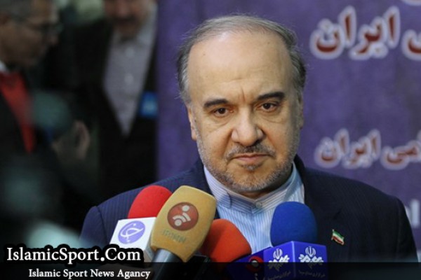 سلطانی‌فر: تیم ملی فوتبال در حد نام خود ظاهر شد/ اجازه ندهیم برای تیم ملی حاشیه پیش بیاید