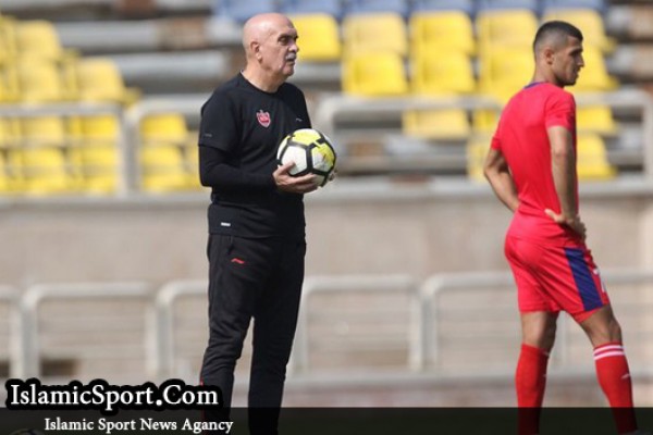  ایوانکوویچ: بروز نمی‌دهم اما از بردهای پرسپولیس خوشحالم!