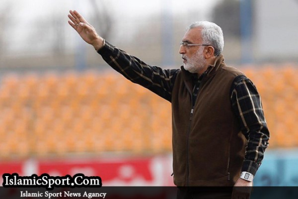 حسین فرکی: چطور ما با دست خالی به تیم امید بازیکن می‌دهیم اما باشگاه‌های طراز اول نمی‌دهند؟!/ مقابل پدیده خیلی بدشانس بودیم