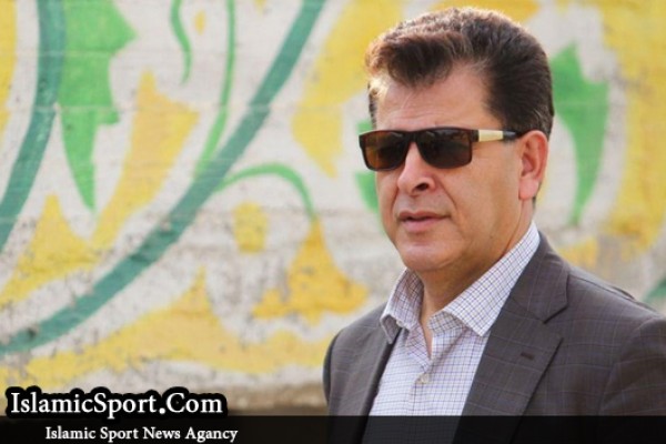 صادق درودگر: مشکل استقلال و پرسپولیس با ورزشگاه آزادی با درایت وزیر ورزش برطرف می‌شود