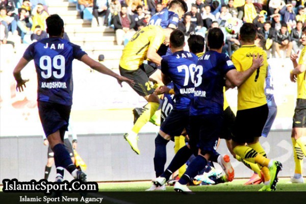 سپاهان اصفهان 1-0 پارس جنوبی جم/ قلعه نویی با پرواز بلند کی روش استنلی به صدر جدول نزدیک‌ تر شد