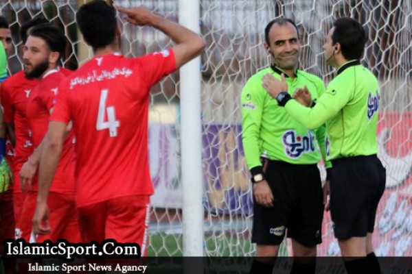  کارشناسی داوری دیدار سپیدرود و پرسپولیس