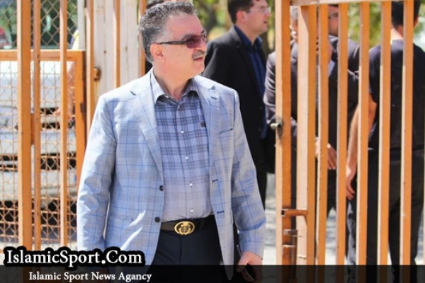  محمدرضا زنوزی: تیم اصلی تراکتورسازی فصل آینده بسته می‌شود/ این فصل انتظار قهرمانی ندارم 