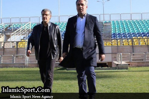  عرب: امیدوارم شکست استقلال زمینه‌ساز قهرمانی پرسپولیس باشد 