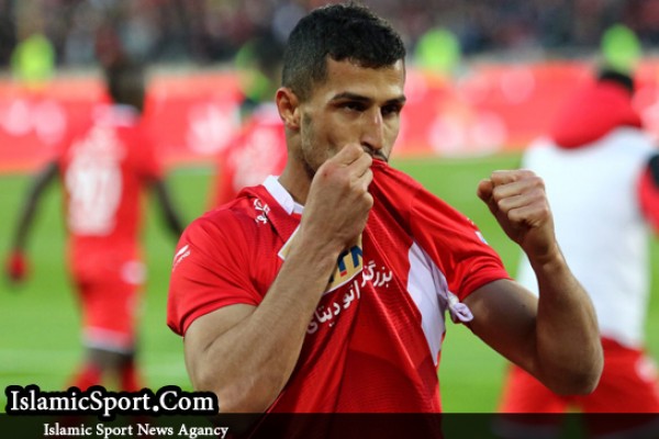  علی علیپور به رکورد 50 گل با پیراهن پرسپولیس رسید/ تنها سه گل تا رسیدن به رکورد مهدی طارمی در لیگ برتر