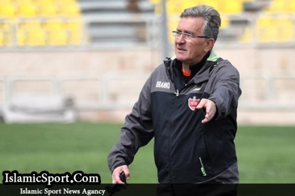 در قهرمانی‌های پرسپولیس بازیکنان نقش داشتند و سزاوارتر بودند نه من/ تا آخر فصل کار ما خیلی سخت است 