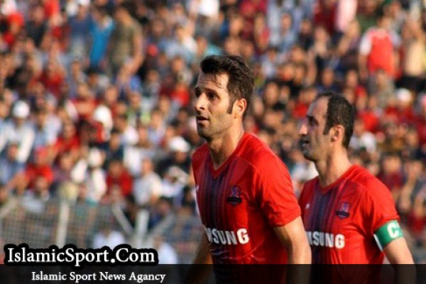 نساجی 1-0 پدیده/ مدعیان لیگ در قائم شهر آرامشی نخواهند داشت