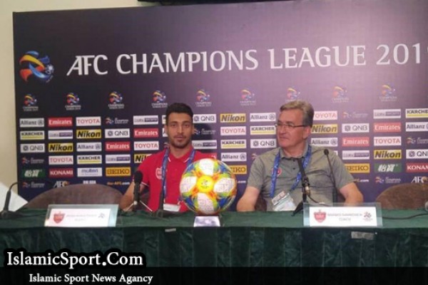برانکو: به یک اخطاره‌ بودن بازیکنان‌مان فکر نمی‌کنیم/ الاهلی با عنبر تغییر خواهد کرد 