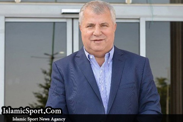 پروین: پرسپولیس باز هم الاهلی را می برد/ سرخ‌پوشان یک هفته مانده به پایان لیگ قهرمان می‌شوند