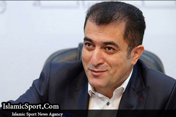  عضو هیات مدیره استقلال: شفر نتیجه نمی‌گرفت، حاشیه هم می‌ساخت/ بعد داربی به او هشدار دادیم
