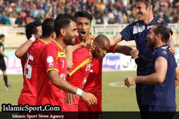 فولاد خوزستان 1-1 پیکان/تقسیم امتیازات در روز گلزنی مجدد شیمبا
