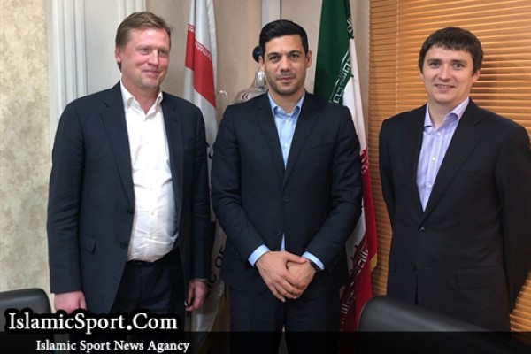 بازدید نمایندگان فیفا از فدراسیون فوتبال/تاکید روی حق پخش و بلیت فروشی و اسپانسر
