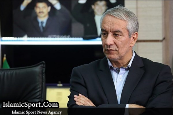  کفاشیان:‌ بالاتر از وزارت ورزش گفتند کی‌روش باید بماند/به خاطر فوتبال بازداشت شدم/به تاج گفتند کفاشیان را معرفی نکن! 