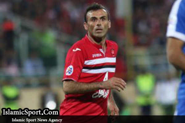 سید جلال حسینی پرافتخارترین بازیکن ایران شد 