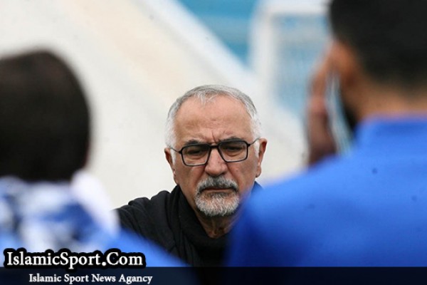  حاجیلو: پسر شفر و خبرچین‌ها نبودند، استقلال قهرمان می‌شد/ شفر گفت «مدد» را هم نمی‌توانید عوض کنید/ هر بازیکنی زبان بلد بود فیکس می‌شد 