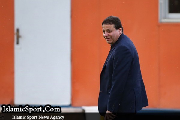 ساکت! در فدراسیون فوتبال همه چیز به یک نفر ختم می‌شود/ پایان دبیرکلی، آغاز مدیرکلی 