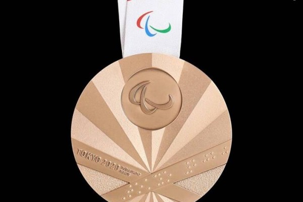  عکس/ رونمایی از مدال‌های پارالمپیک 2020