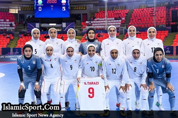  پای آقایان در کفش بانوان/ حال فوتسال خوب نیست!