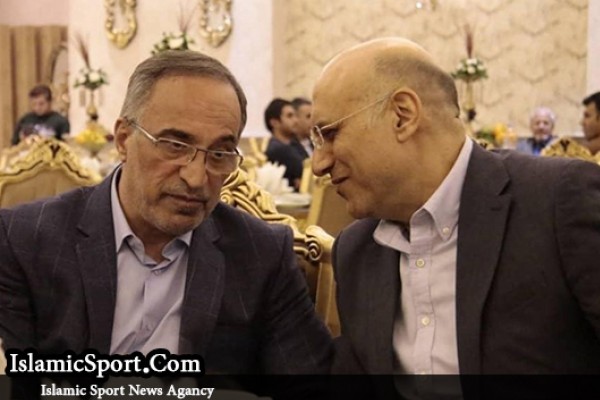  واعظ آشتیانی: بزرگترین اشتباه فتحی آمدن به استقلال بود؛ او این‌کاره نیست 