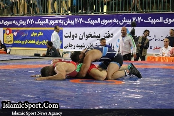  معصومی: قراردادهای والیبال که میلیاردی شد، لیگ کشتی اُفت کرد/ تیم ملی انتخابی عادلانه می‌خواهد 