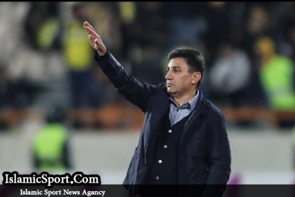 قلعه‌نویی: کافر همه را به کیش خود پندارد/ طلب 500 هزار دلاری من از استقلال شد 70 هزار دلار