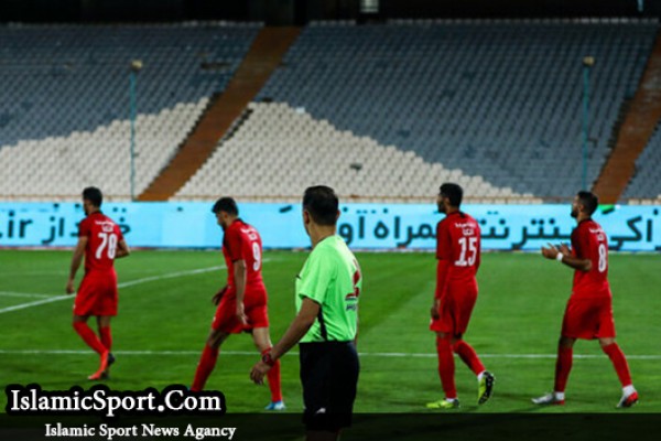  سپهر حیدری: کالدرون با تصمیمات عجیب به پرسپولیس صدمه می‌زند