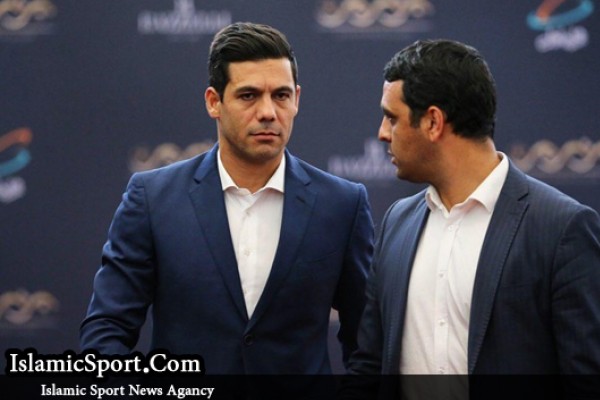 شکوری: به فتاحی اتهام نزنید، درباره برکناری او مستند صحبت کنید/ با کمک وزارت ورزش مشکل پرداختی ویلموتس را حل کردیم