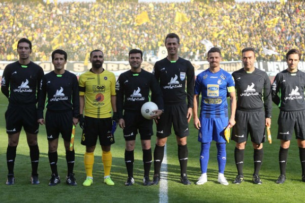 کارشناسی داوری دیدار استقلال و سپاهان از زبان سلیمانی