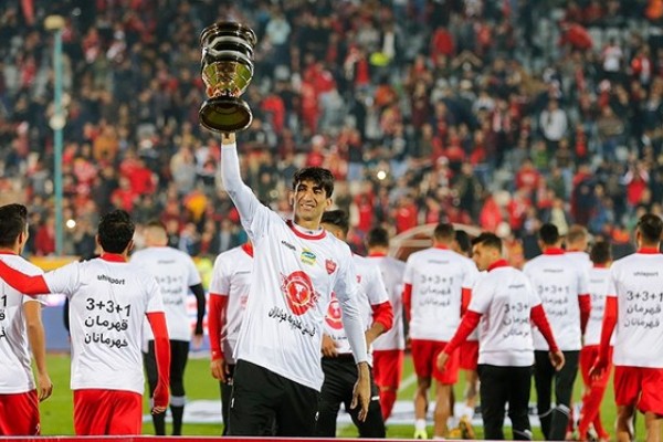 بیرانوند با استقبال هوادارانش به ایران بازگشت +تصاویر